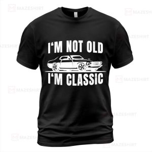 Not Old but Classic Fun Design Old Car Mens Graphic black tshirt