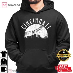 Vintage Cincinnati Ohio Skyline Apparel Men black hoodie 2