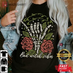 17.Women black t shirt 2