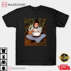Johnny Cash Eating A Cake Under A Tree 80s 3