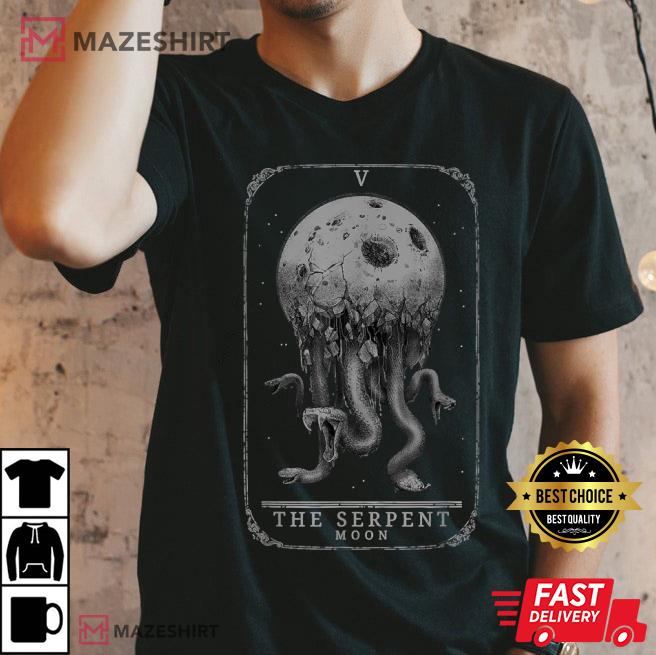 Hunt Showdown The Serpent Moon T-Shirt Hunt Showdown The Serpent Moon T-Shirt