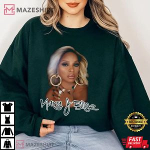 Mary J. Blige Portrait 1
