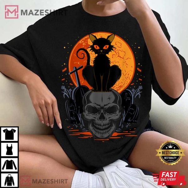 Cute Halloween Gothic Black Cat Standing On Skull T-Shirt