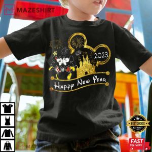 Mickie Minnie Trip Happy New Year 2023 T shirt 4