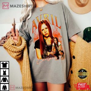 Vintage Avril Lavigne Gift For Fans Graphic T shirt 1