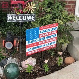 In This House We Believe American Flag Lawn Sign 3