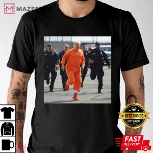 Donald Trump Running Away From Cops In Orange Jumpsuit T Shirt 1