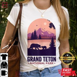 Grand Tetons Black Bears National Park T Shirt (2)