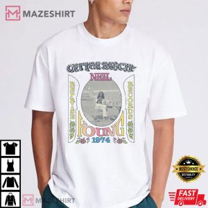 Neil Young On The Beach 70s Classic Rock T Shirt (1)