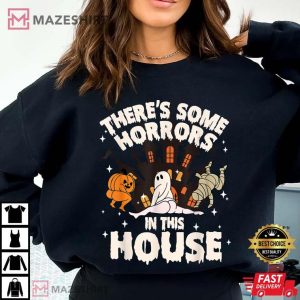There's Some Horrors In This House Pumpkin Ghost T Shirt (3)