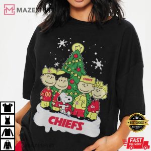 Snoopy The Peanuts Kansas City Chiefs Christmas T Shirt (2)