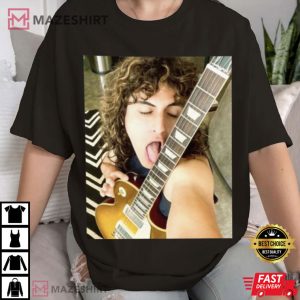 Danny Wagner Guitar Greta Van Fleet T Shirt (2)