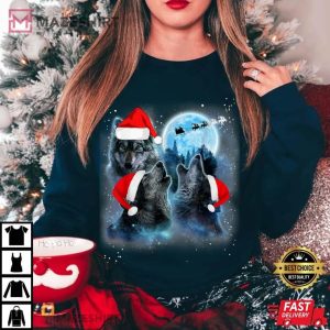 Three Wolves Howling Under Moon Christmas T Shirt (1)