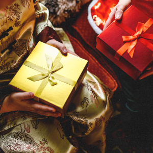 lunar new year gifts