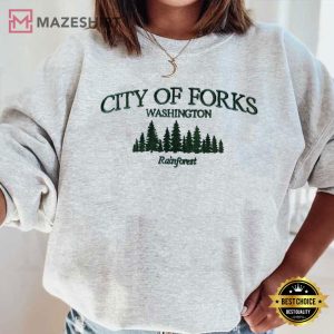 City of Forks Washington Rainforest Embroidered Sweatshirt (2)