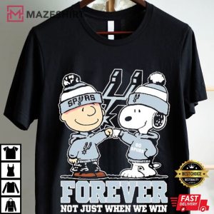 San Antonio Spurs Snoopy Fist Bump Charlie Brown T Shirt (2)