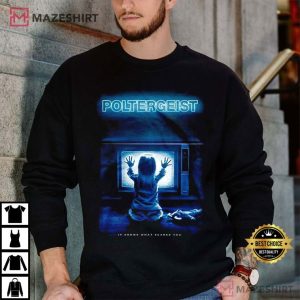 Poltergeist 1982 It Knows what Scares You T Shirt (4) Tee