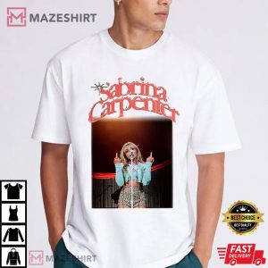 Sabrina Carpenter Middle Finger 90s T Shirt (2)