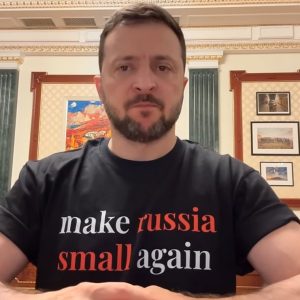 Make Russia Small Again Zelensky Support Ukraine T-Shirt