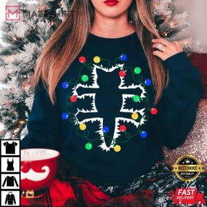 Griswold Cat Wrapped in Christmas Lights Funny Christmas Vacation T Shirt (1)