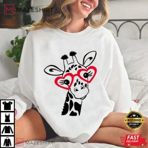 Giraffe Valentine's Day Gift T Shirt (2)