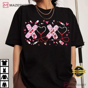 Nurse XOXO Stethoscope Pink Hearts Valentines Day T Shirt (4)