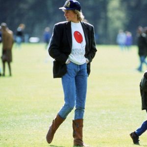 Princess Diana British Lung Foundation 90s Graphic T Shirt (3)