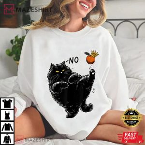 No Kings In America Black Cat Funny Political Meme T Shirt (1 (3)