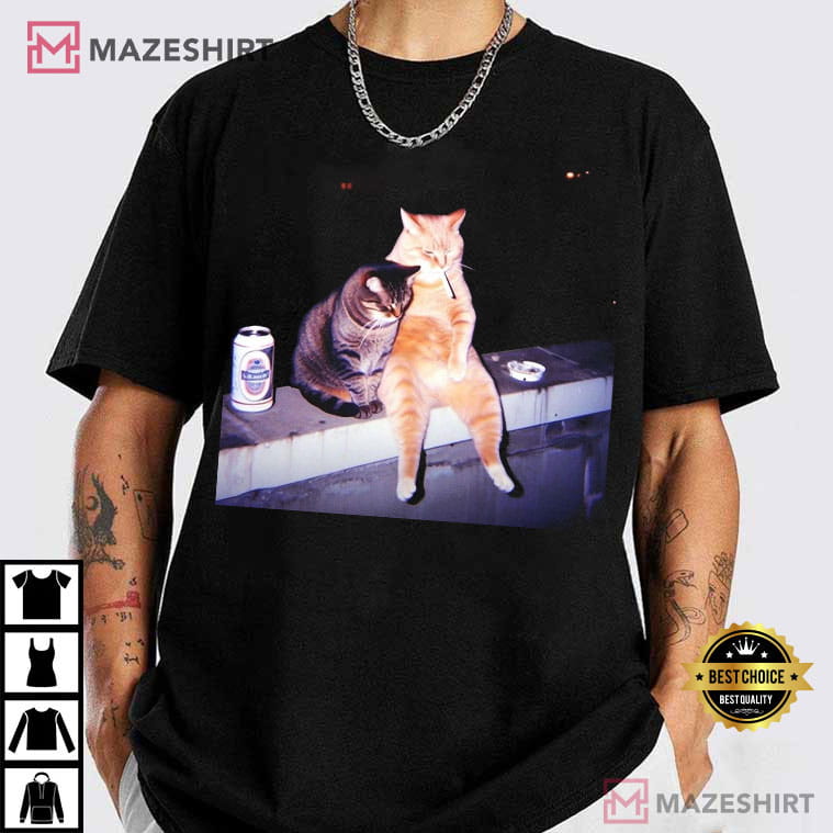 Cat Lovers Vintage Cat Smoking And Cats Sitting Funny Animal T-Shirt Cat Lovers Vintage Cat Smoking And Cats Sitting Funny Animal T-Shirt