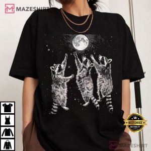 Three Raccoons And Moon Vintage Raccoon Lovers Funny T Shirt (2)
