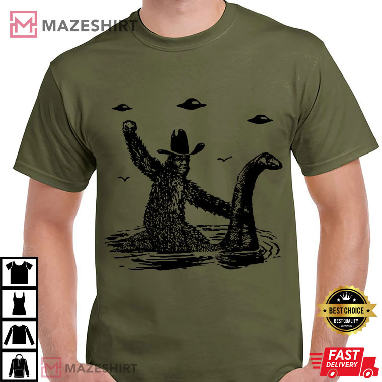 Funny Bigfoot Loch Ness Monster Cryptid Ufo Vintage T-Shirt Funny Bigfoot Loch Ness Monster Cryptid Ufo Vintage T-Shirt