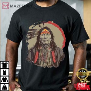 Native American Vintage American Indian Distressed T-Shirt