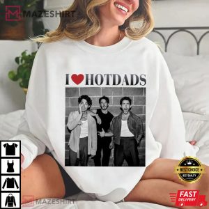 I Love Hot Dads In My Jonas Brothers 20th Annivesary Tour 2025 T Shirt (4)
