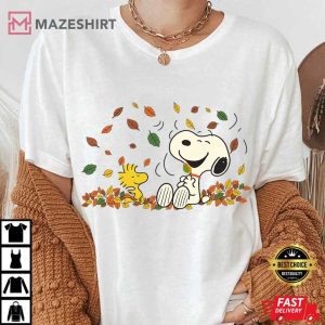 Snoopy And Woodstock Autumn Leaves Halloween T Shirt (5)