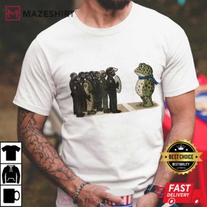 Anti ICE Portland Frog Resist Protest Funny T Shirt (1)