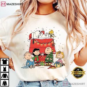 Snoopy Christmas Peanuts Family Holiday T-Shirt