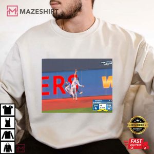 Andy Pages Game 7 Catch Los Angeles Dodgers T Shirt (4)