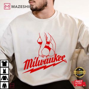 Milwaukee Girl Graphic T Shirt (4)