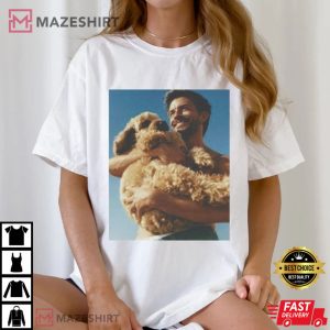 Jonathan Bailey Wicked Sexiest Man Alive Fan T Shirt (2)