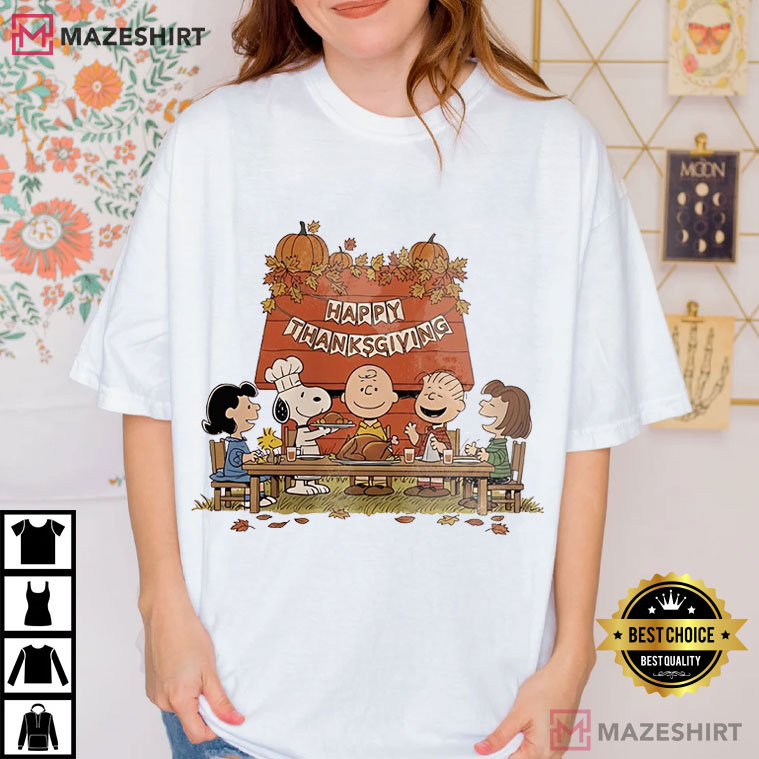 Peanuts Snoopy Charlie Brown Thanksgiving Holiday T-Shirt Peanuts Snoopy Charlie Brown Thanksgiving Holiday T-Shirt