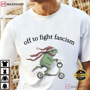Santa Frog Off To Fight Fascism Liberal Christmas T Shirt (1)