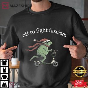 Santa Frog Off To Fight Fascism Liberal Christmas T Shirt (3)