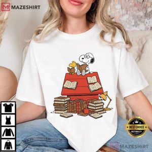 Book Lover Snoopy Reading Book Cute Librarian T Shirt (2)
