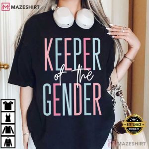 Keeper Of The Gender Reveal Party Baby Announcement T Shirt (2)