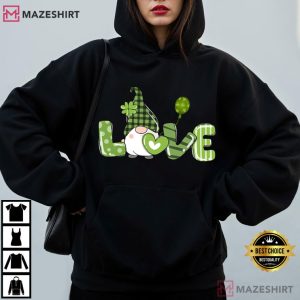 St Patrick’s Day Gnome Shamrocks Love T Shirt (1)