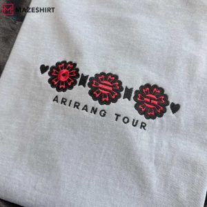 Arirang Tour Boke Flower Embroidered Sweatshirt (1)