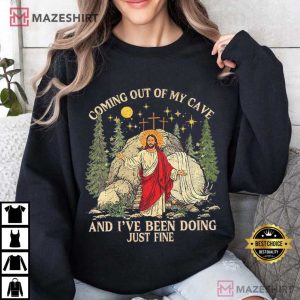 Jesus Coming Out Of My Cave Funny Easter Sunday T Shirt (3)