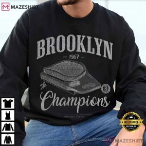 Houston Basketball Vintage Toyota Center Stadium T Shirt (4)