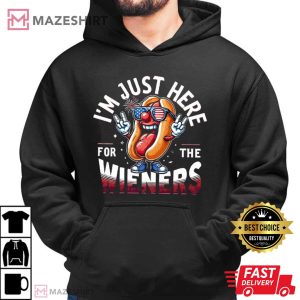 Just Here For The Weiners Graphic Funny 4th Of July Hot Dog Retro T Shirt (1)