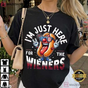 Just Here For The Weiners Graphic Funny 4th Of July Hot Dog Retro T Shirt (3)